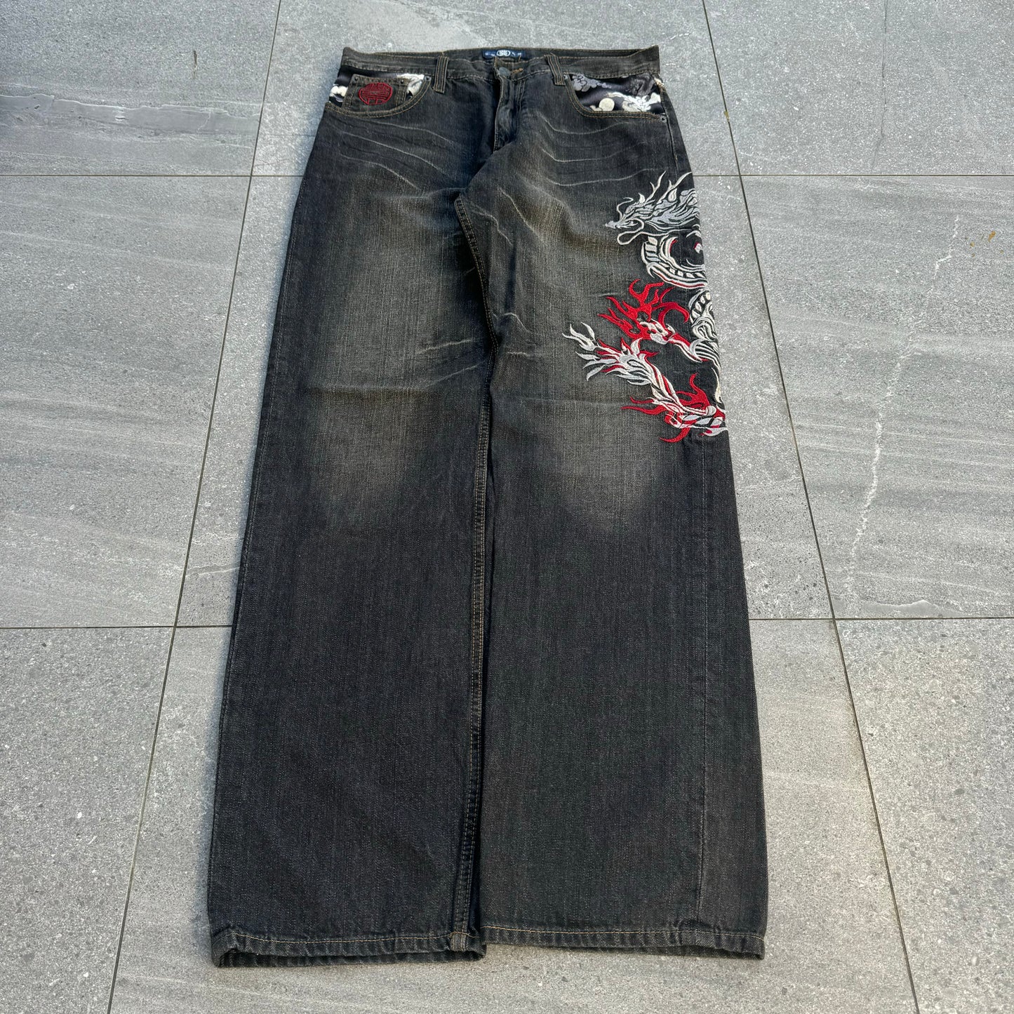 GRAILLL buten made in japan dragons - 34x33”