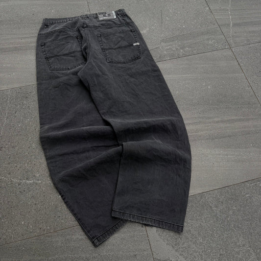 everyone needs a pair of southpoles like this - 33x31”