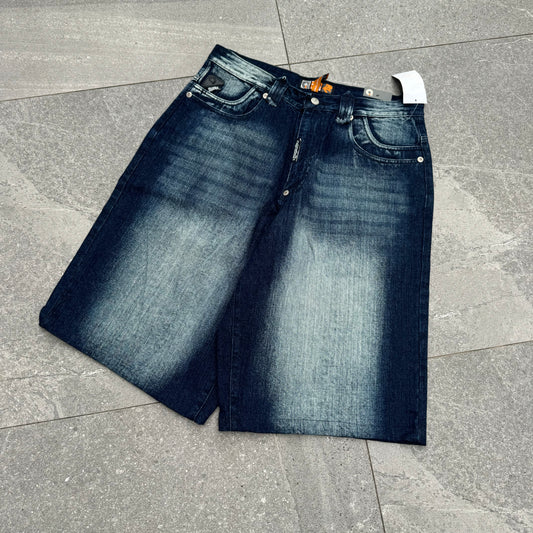 *DEADSTOCK* 2000s akademiks jorts - 34x13.5”