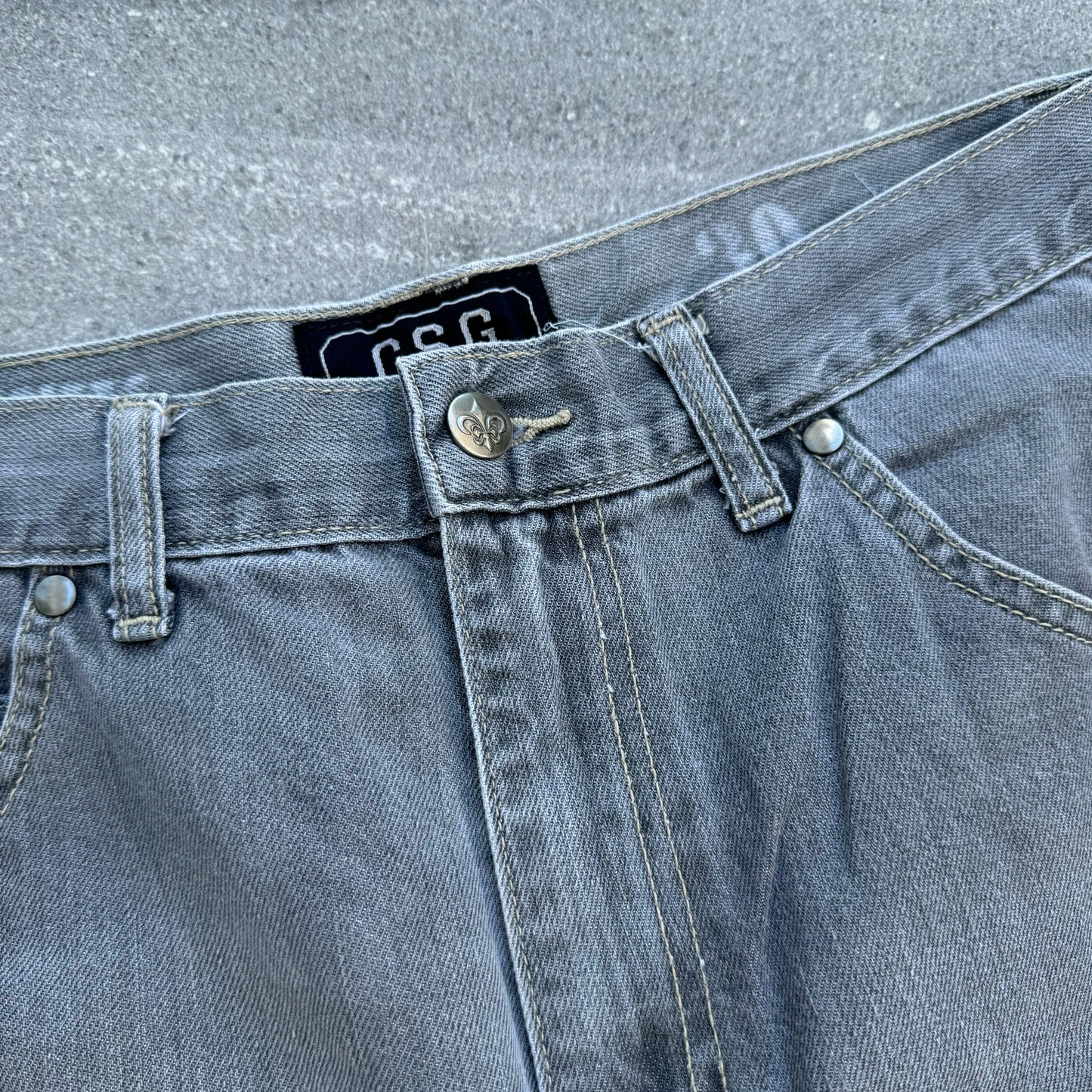 clean csg jorts - 32x11”