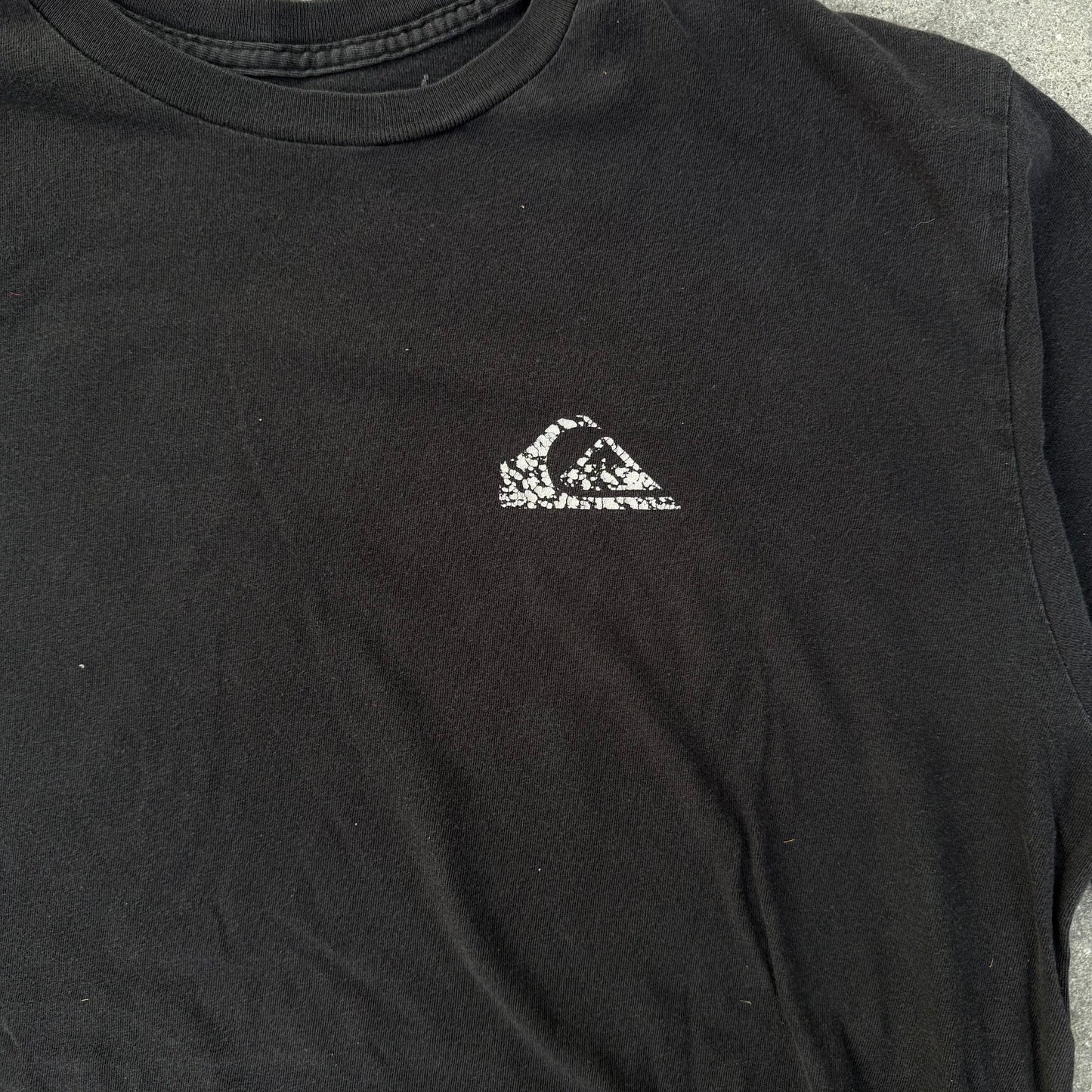 quiksilver flake back hit - L