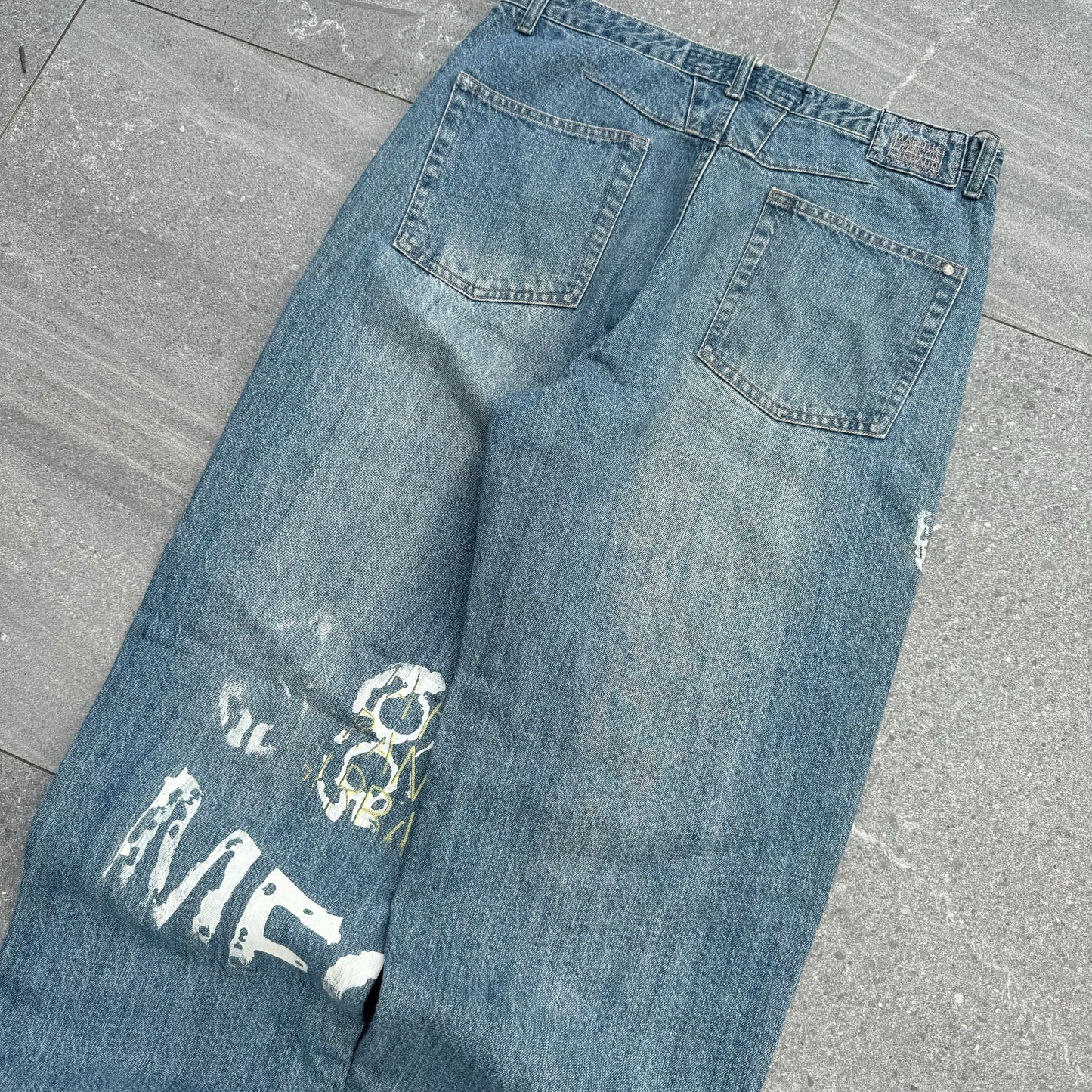 mfg jeans - 35x33”