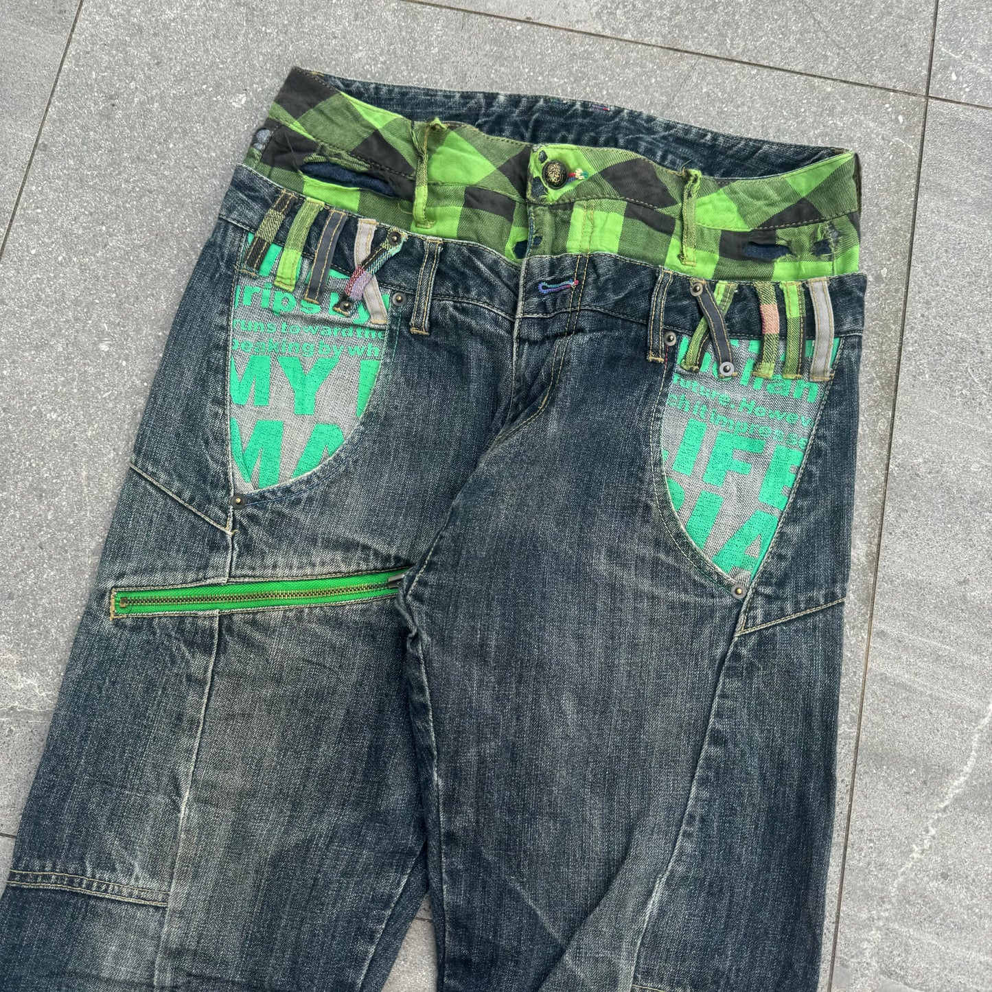 wait these are fucking nuts 31x31”