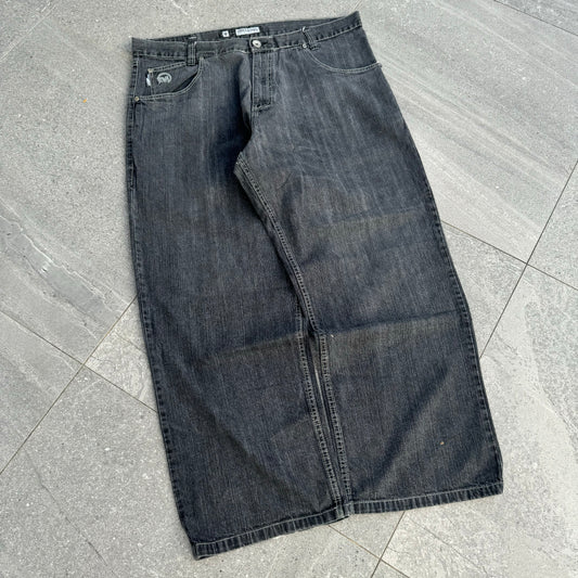 perfect meccas (wear a belt and these fit like a million dollars) - 42x32”