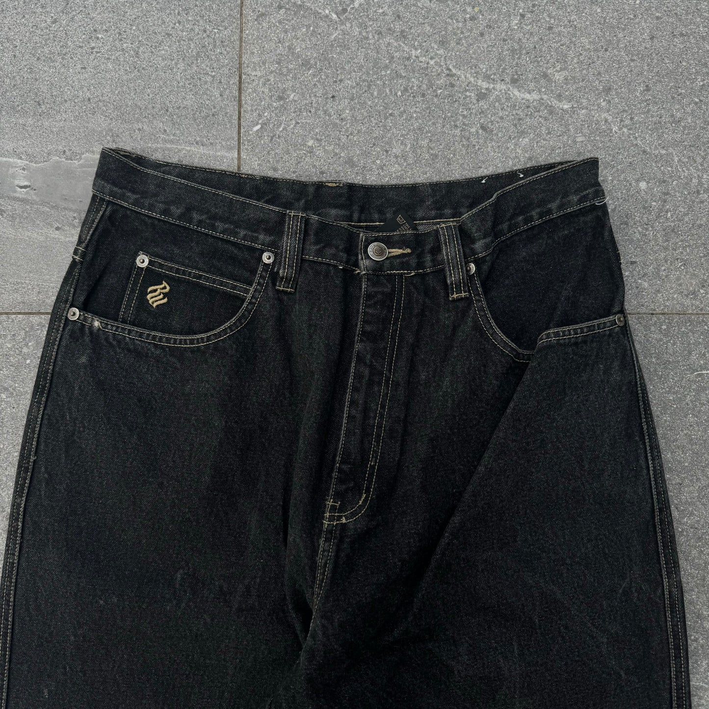 rocawear jeans - 33x33”