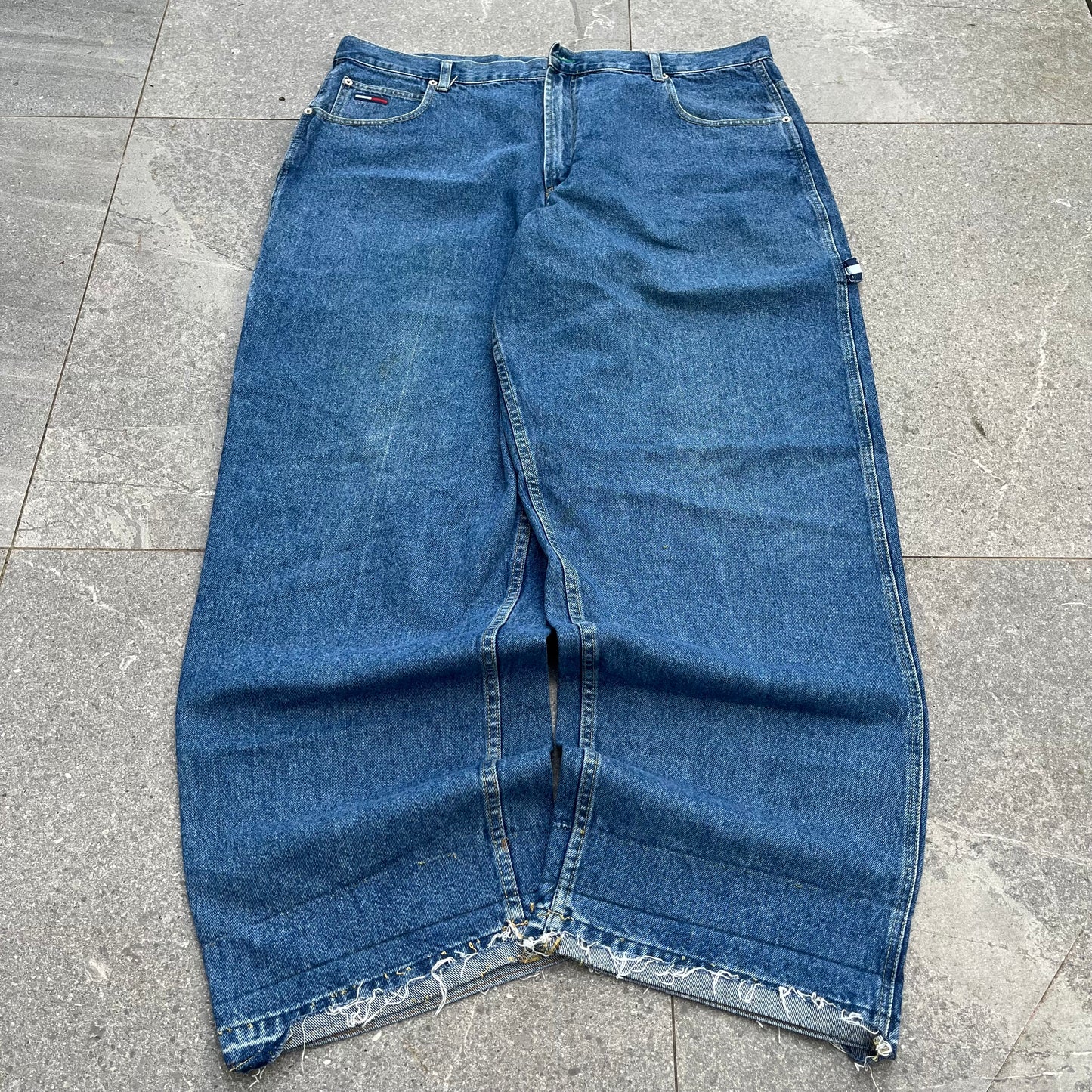 huge tommy’s - 42x33”