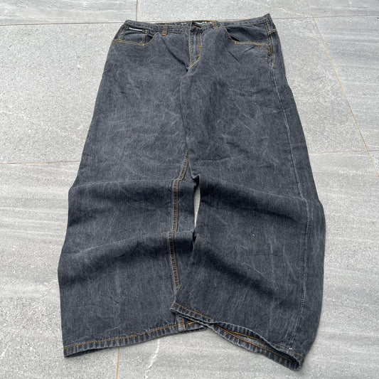 stonewashed daddy black faders rocawear - 38x31”