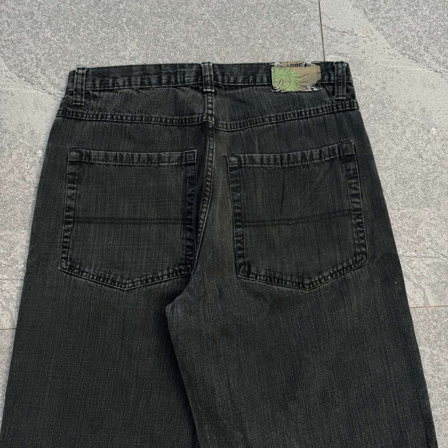 beautiful dodeca jorts - 35x14”