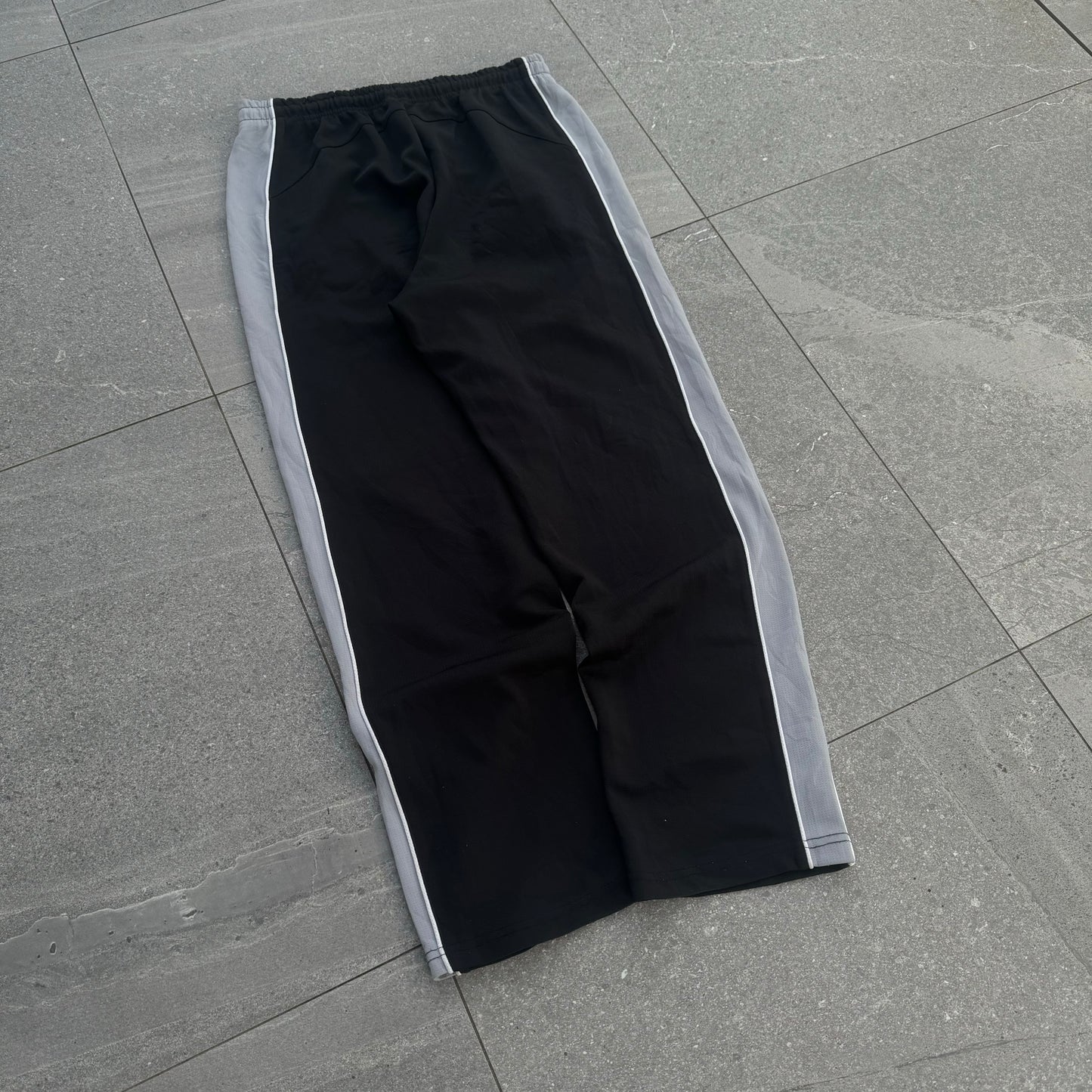 gangsta nike track pants - M