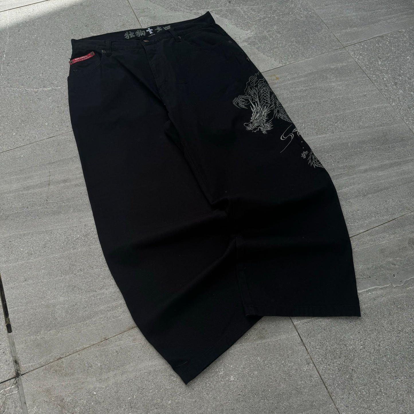 GRAIL BLSCK DOGTOWNS YOOOOO 38x31”