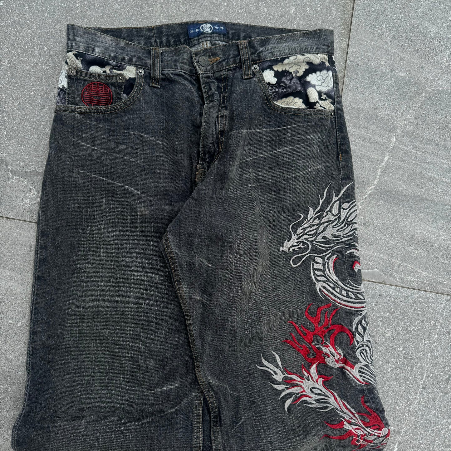 damnnn buten shoten jeans - 32x33” just nut