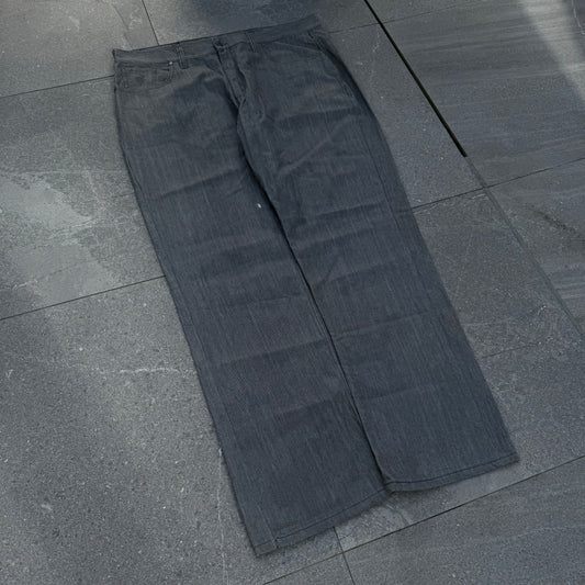 huge rocawears - 44x34”