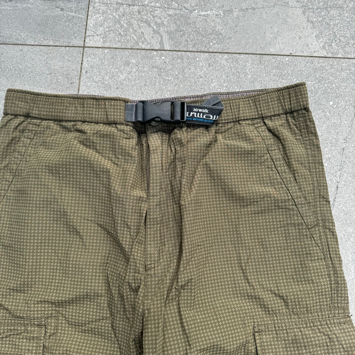 greeeen tweed 90s airwalk zipoff hiking pants - 36x30”