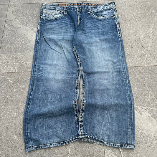 fat fat fat. these rock revivals are fat and baggy and fit so so good. yum yum yum 40x30”