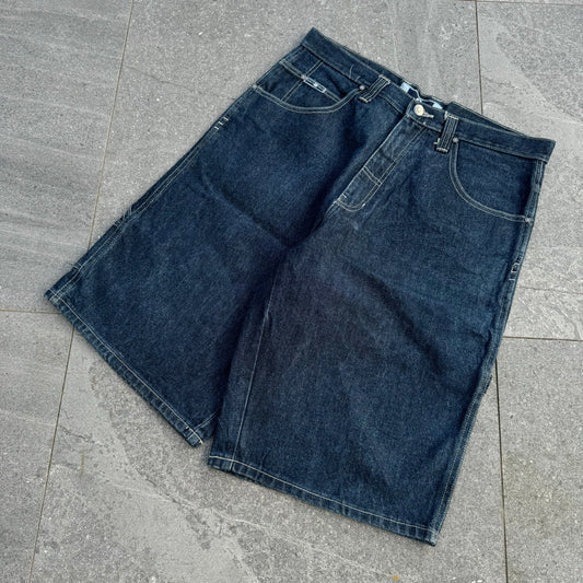 immaculate southpole graffiti carpenter jorts - 36”