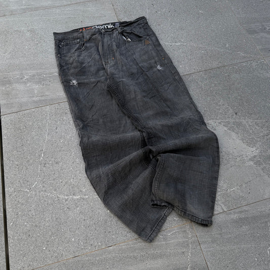 perfect akademiks jeans - 36x31”