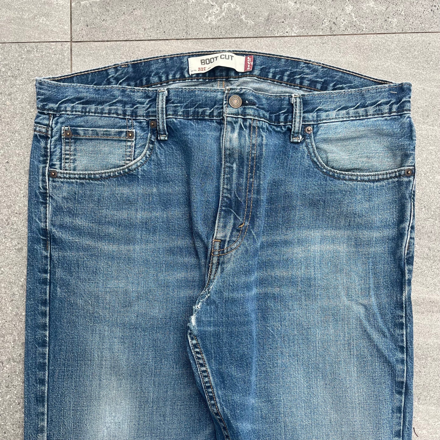 wow. just wow. levi 527 bootcuts - 38x34”