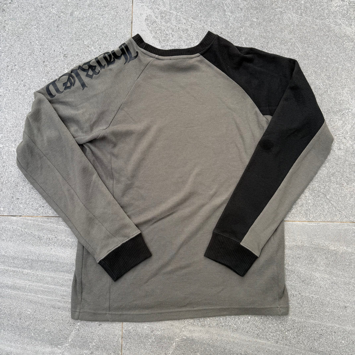 hurley gothic print knit - M