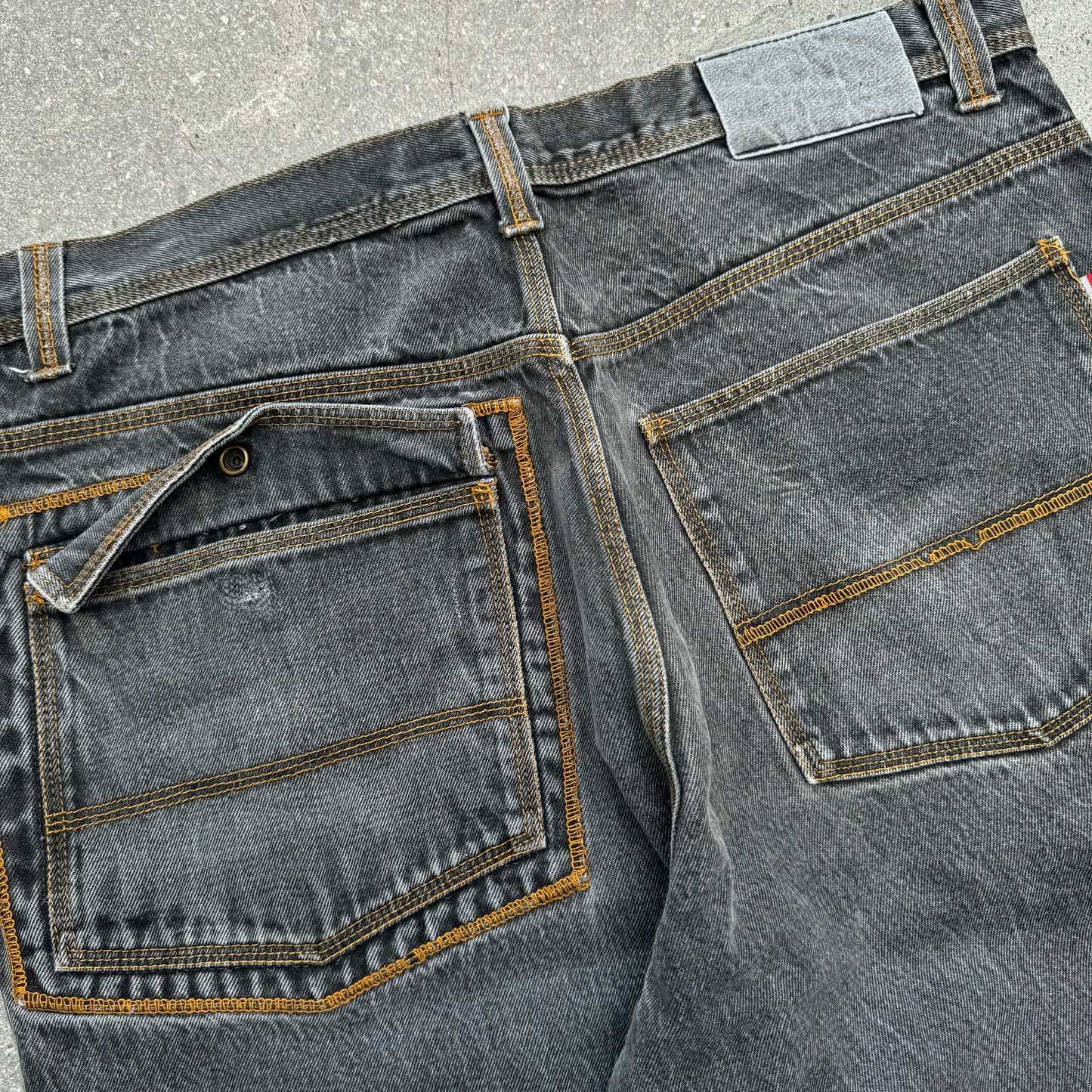 PHAT blue label jeans - 40x32”