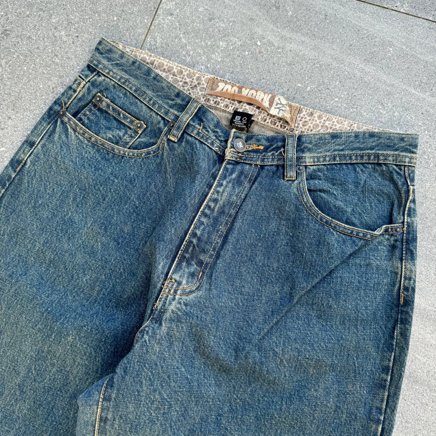 og zoo york jeans - 32x31”