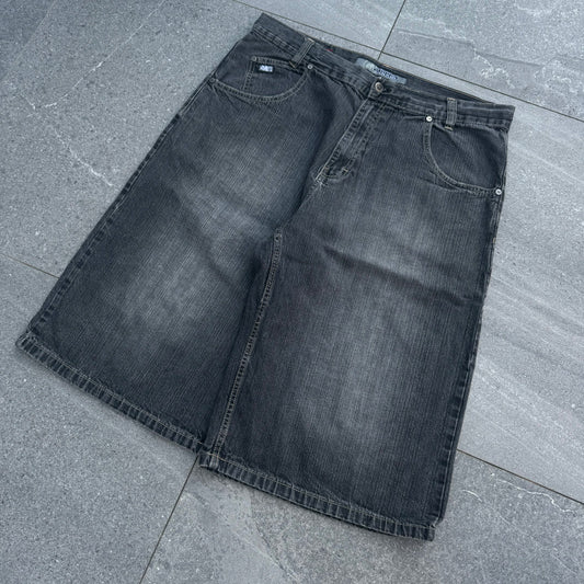 absolutely perfect mecca jorts - 38x15.5