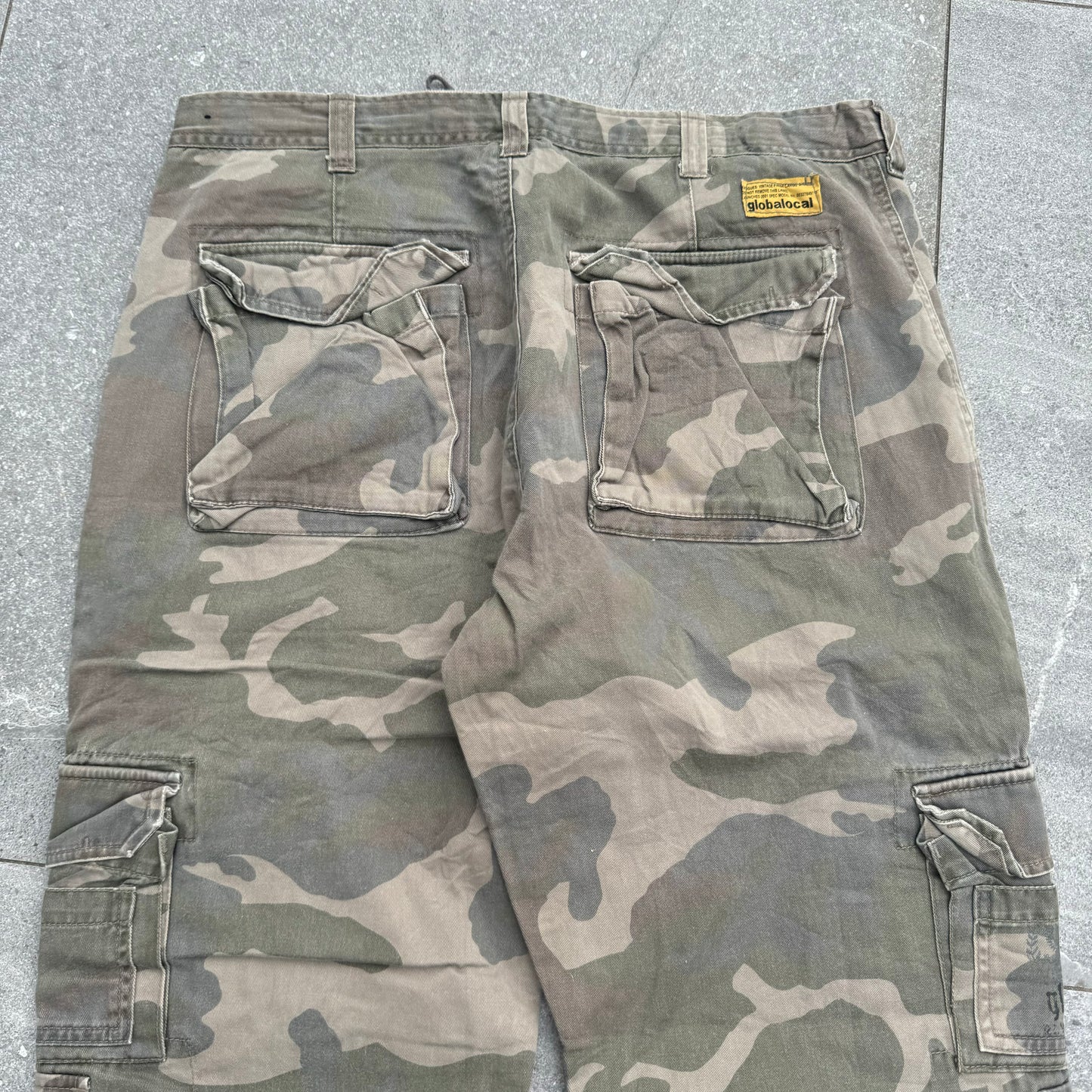 camo bootcuts (INSANE) 36x32”