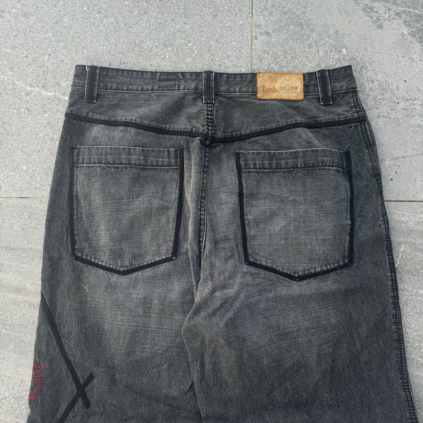 FAT TIMBERLAND JEANS BUY THESE LOOK AT THE PICS - 38x30”