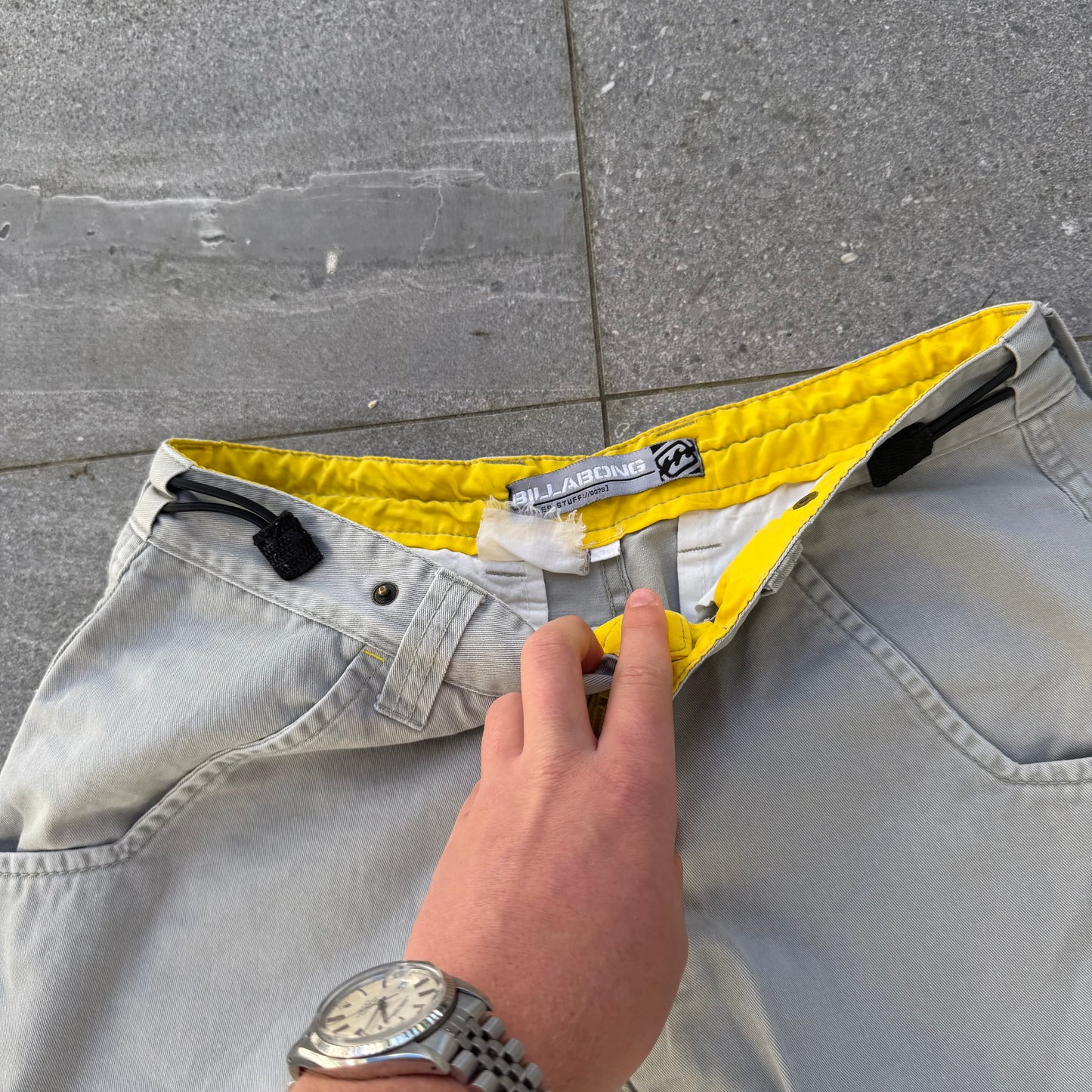 OG billabong technical cargos - 32”
