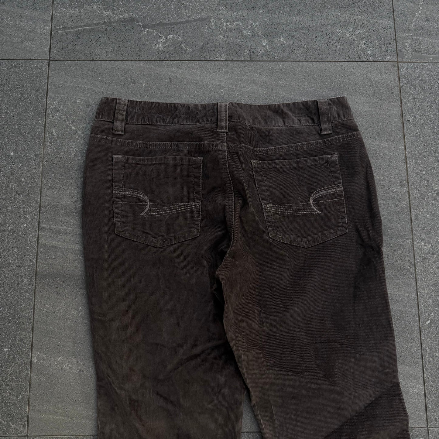2000s corduroy bootcuts - 32x32”