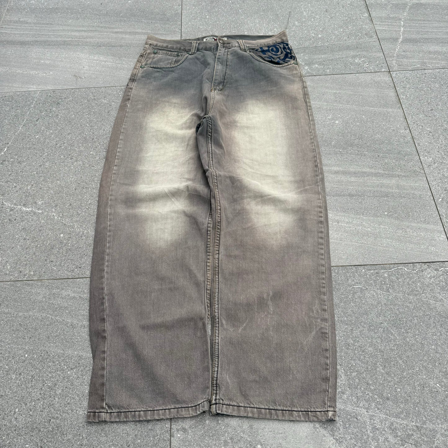 mudwash coogi stars - 34x30”