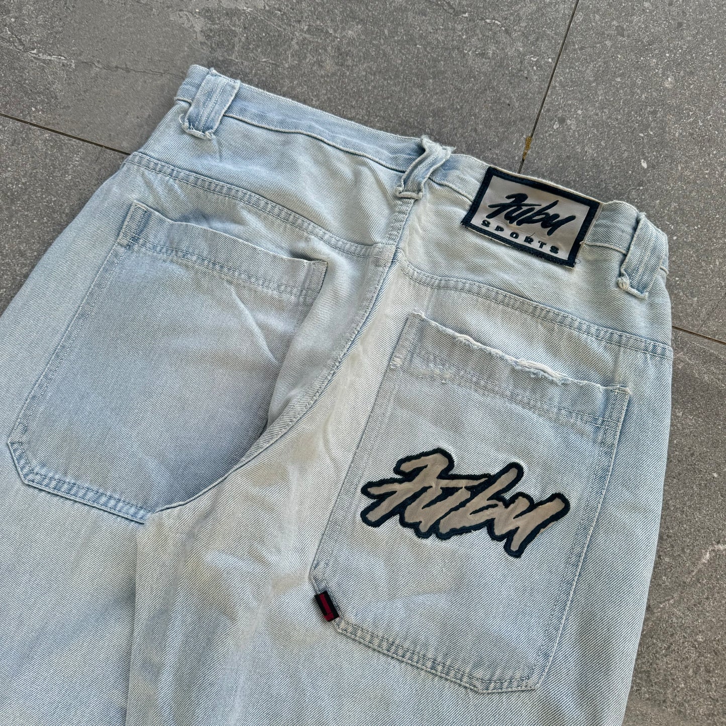 fubu jawnems - 34x32”