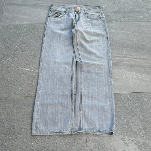 FINE SHYT CONCRETE TRUEYS OMG - 34x31”
