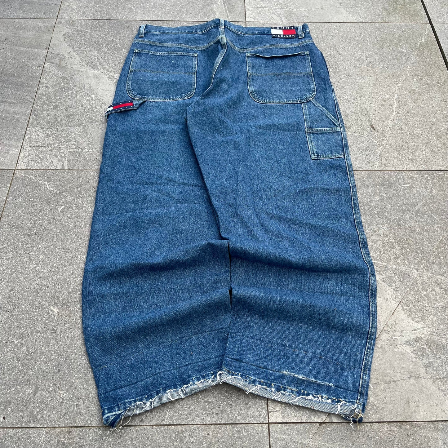 huge tommy’s - 42x33”