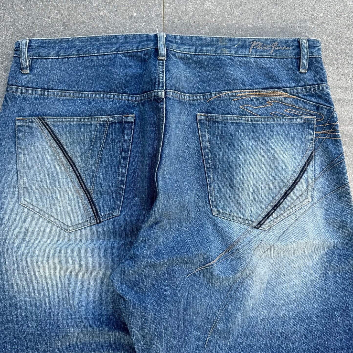 phat farms - 40x31”