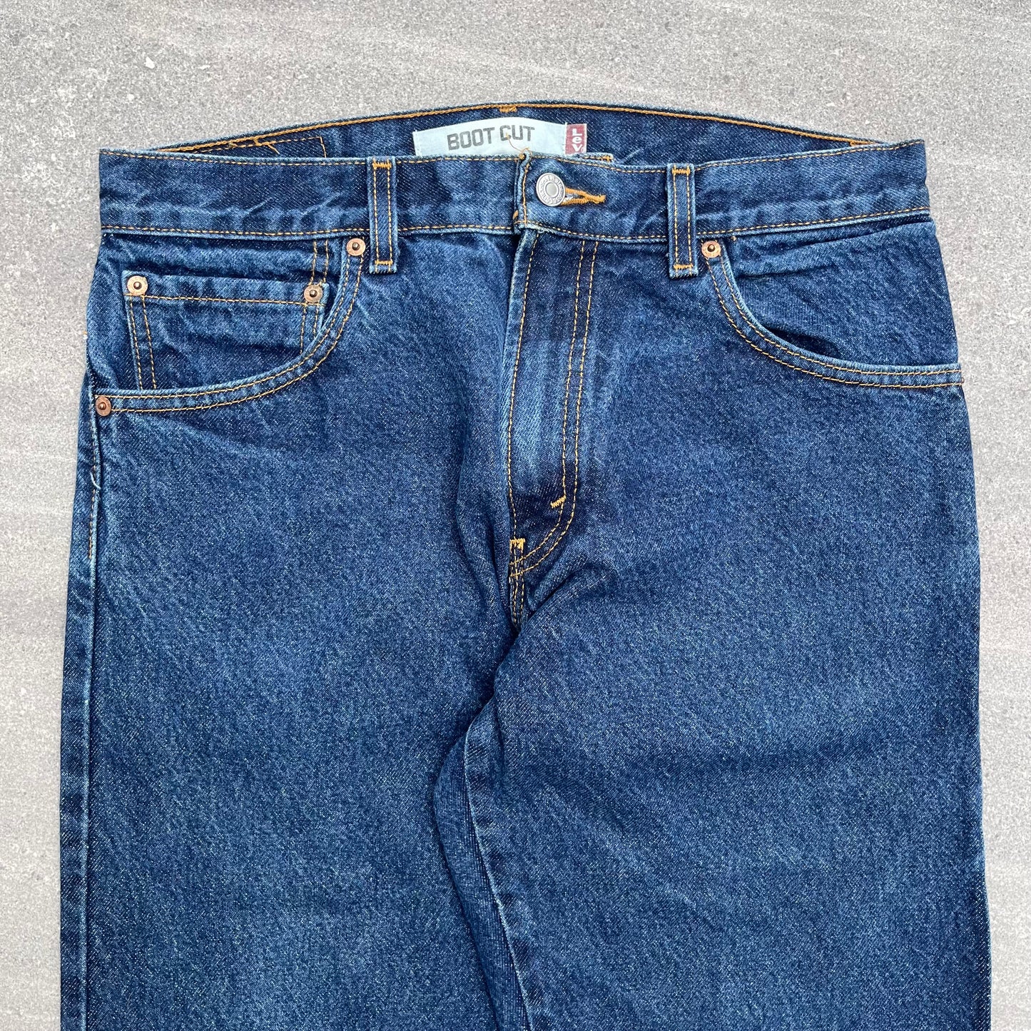 darkwash 517 levi bootcuts - 33x30