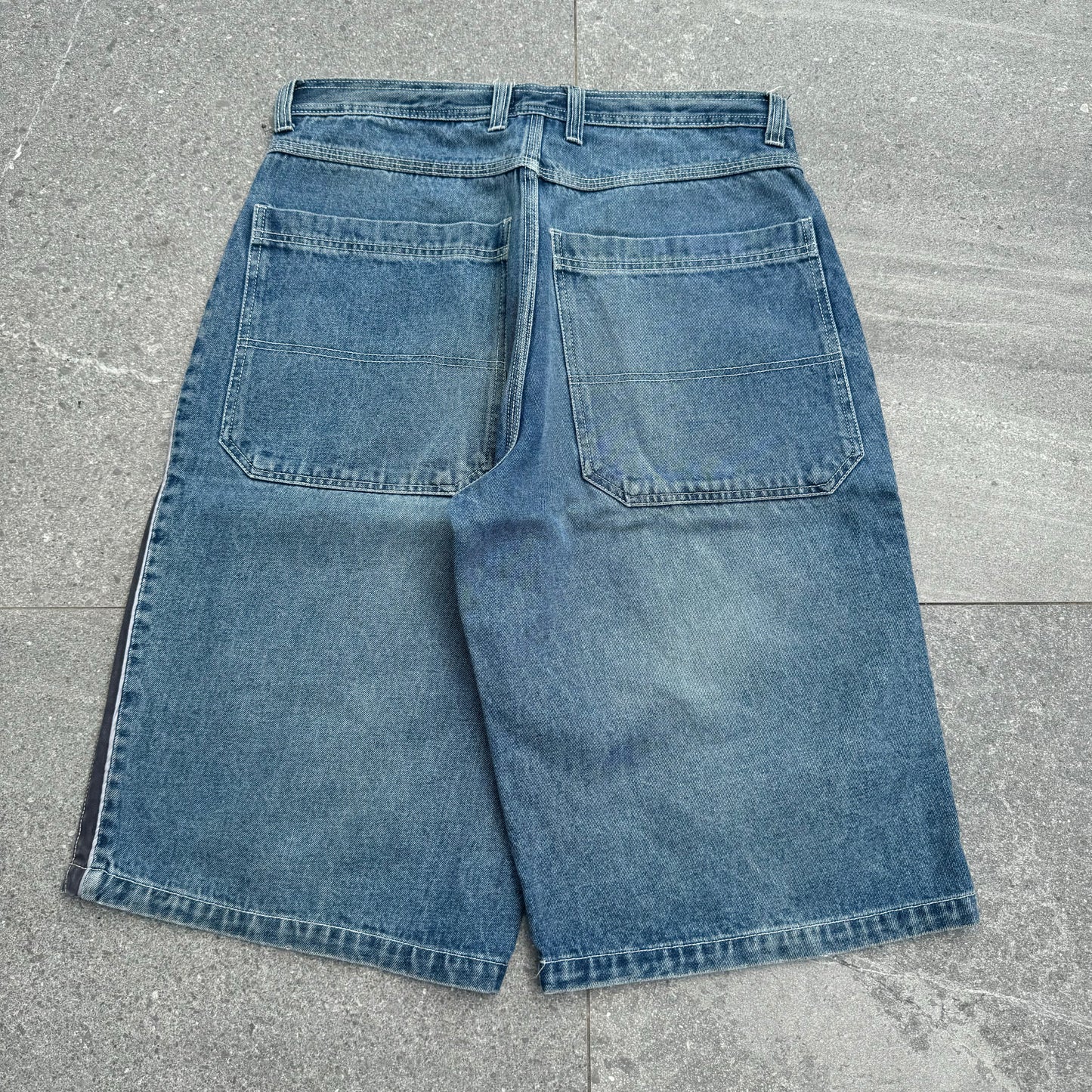 side stripe jorts - 32x14”