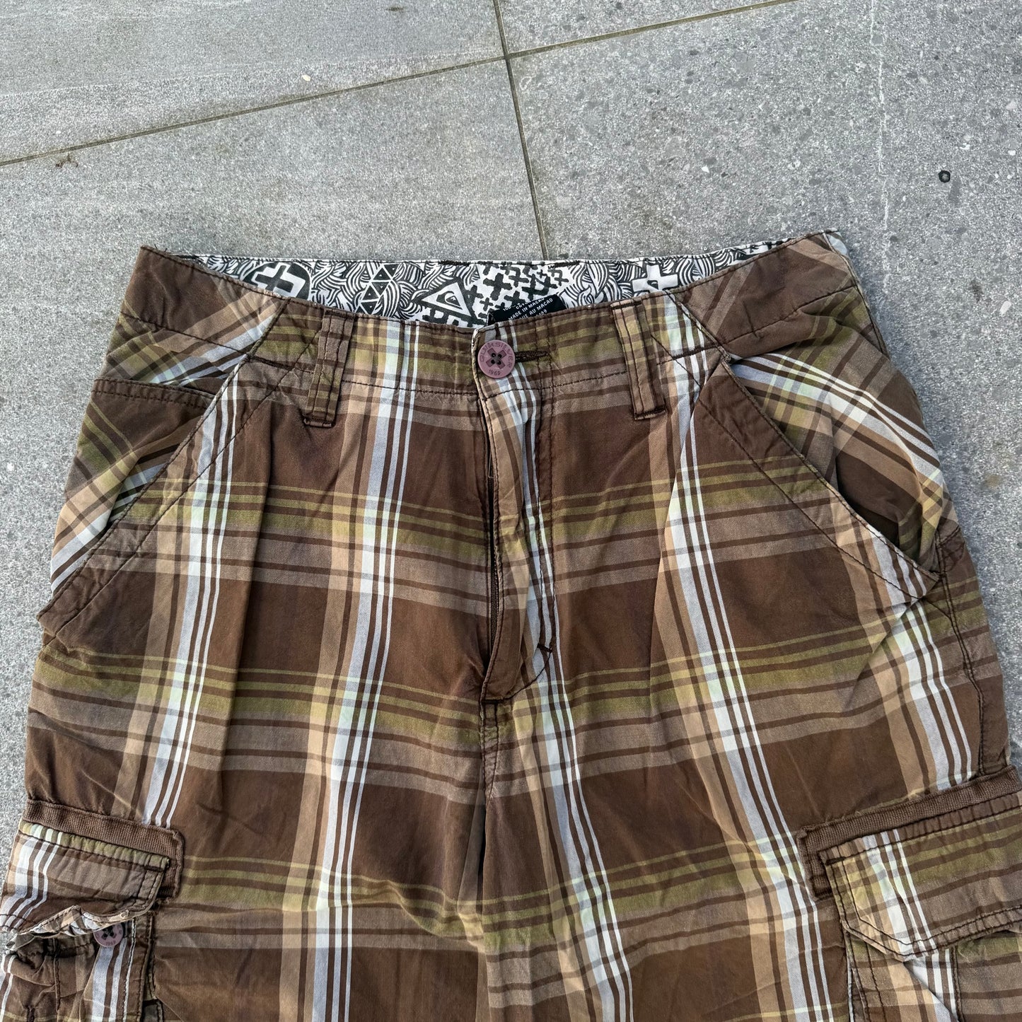 loooong quiksilver embroidered plaids - 29”