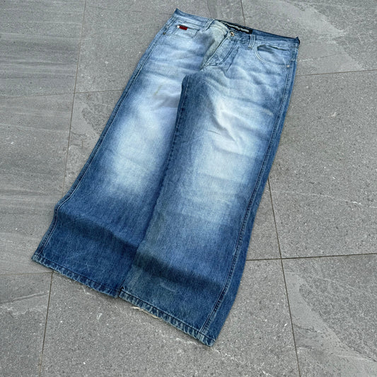 ecko jeans - 36x31”