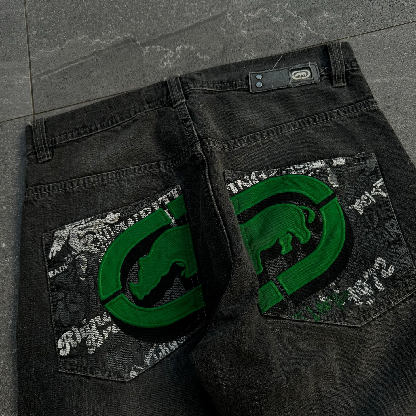 ecko jorts - 33x10.5”