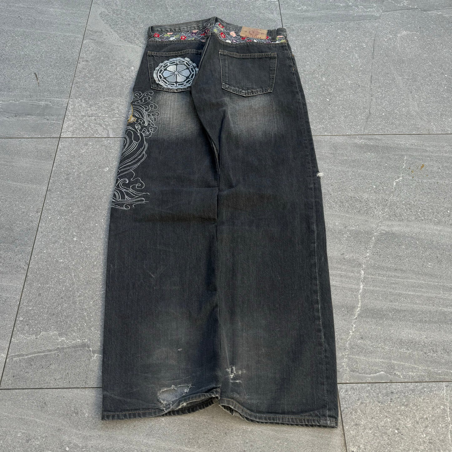 goated buten koi jeans - 34x33”