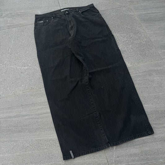 rocawear jeans - 40x33”