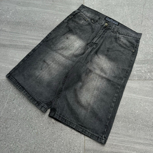 southpole leather patch jorts - 36”