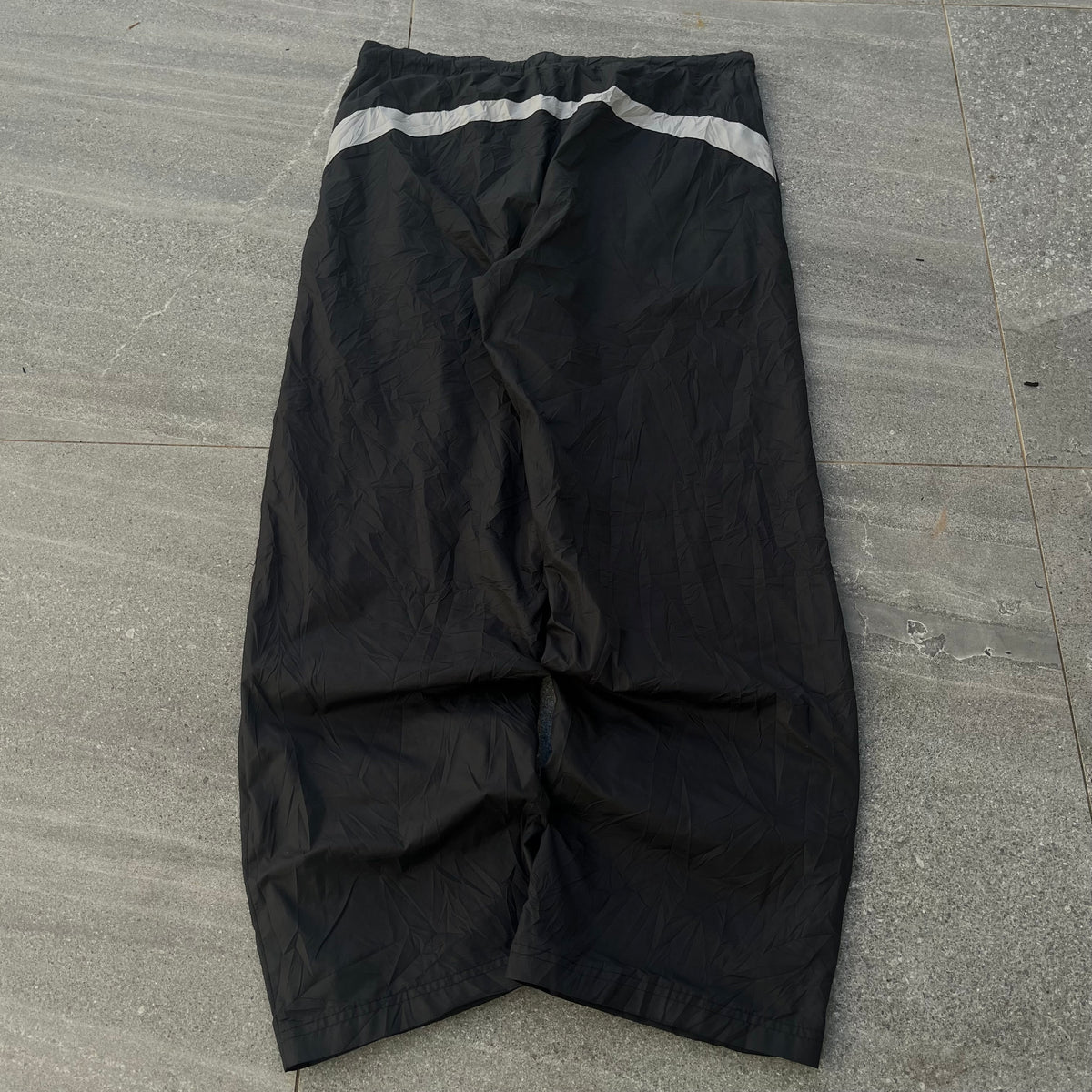 clean asf nike trackpant - 36”