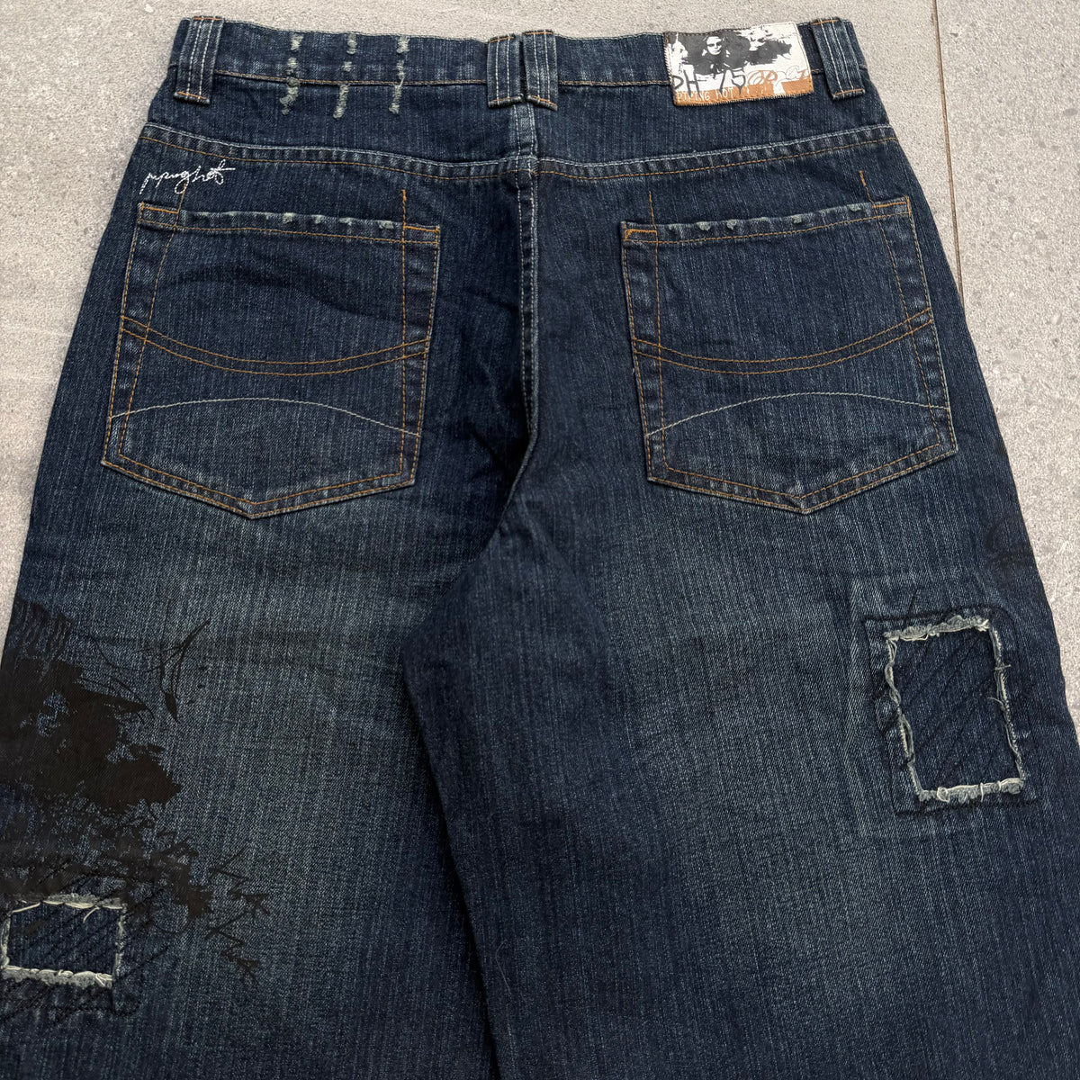 goated piping hot jorts - 32”