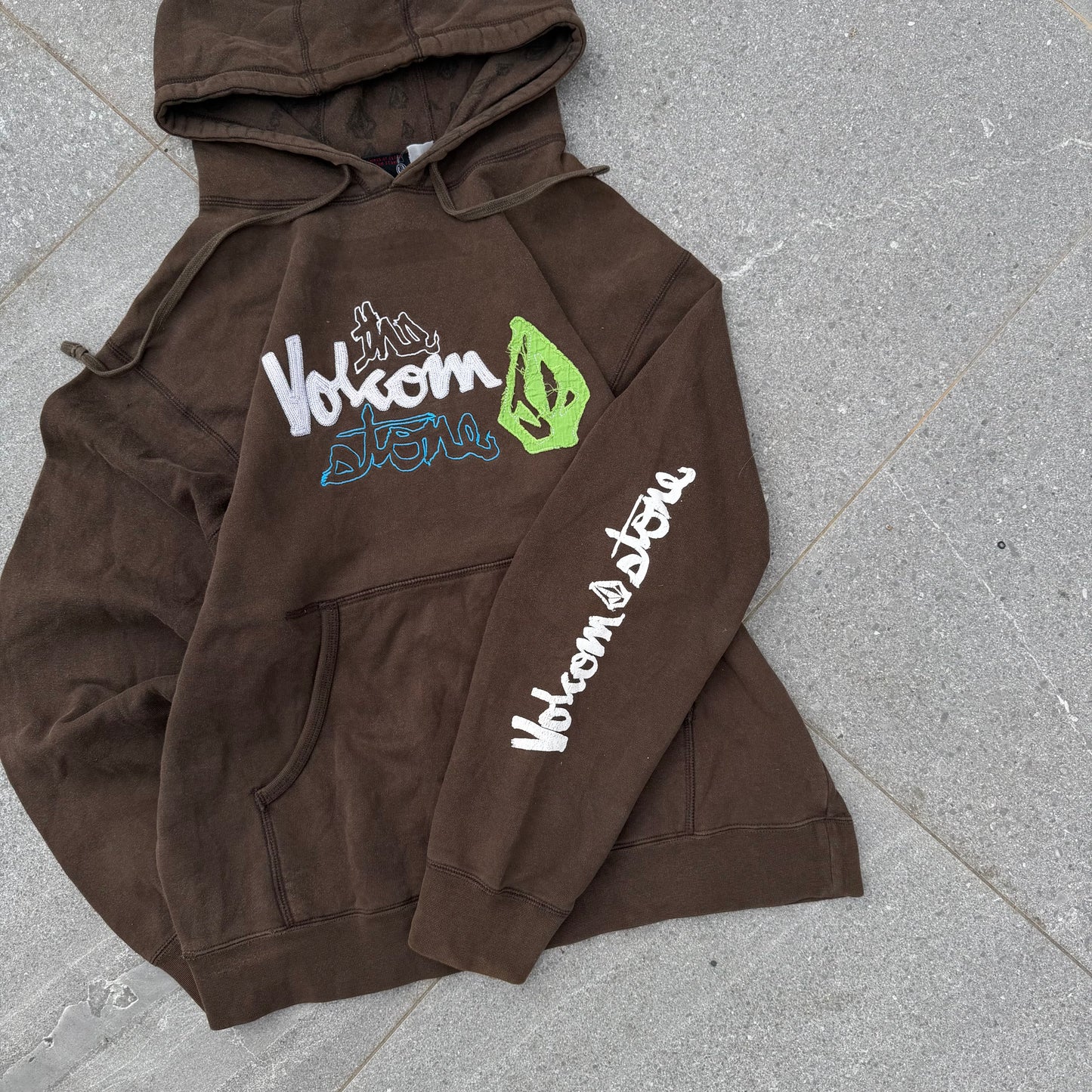 volcom embroidered spellout - S