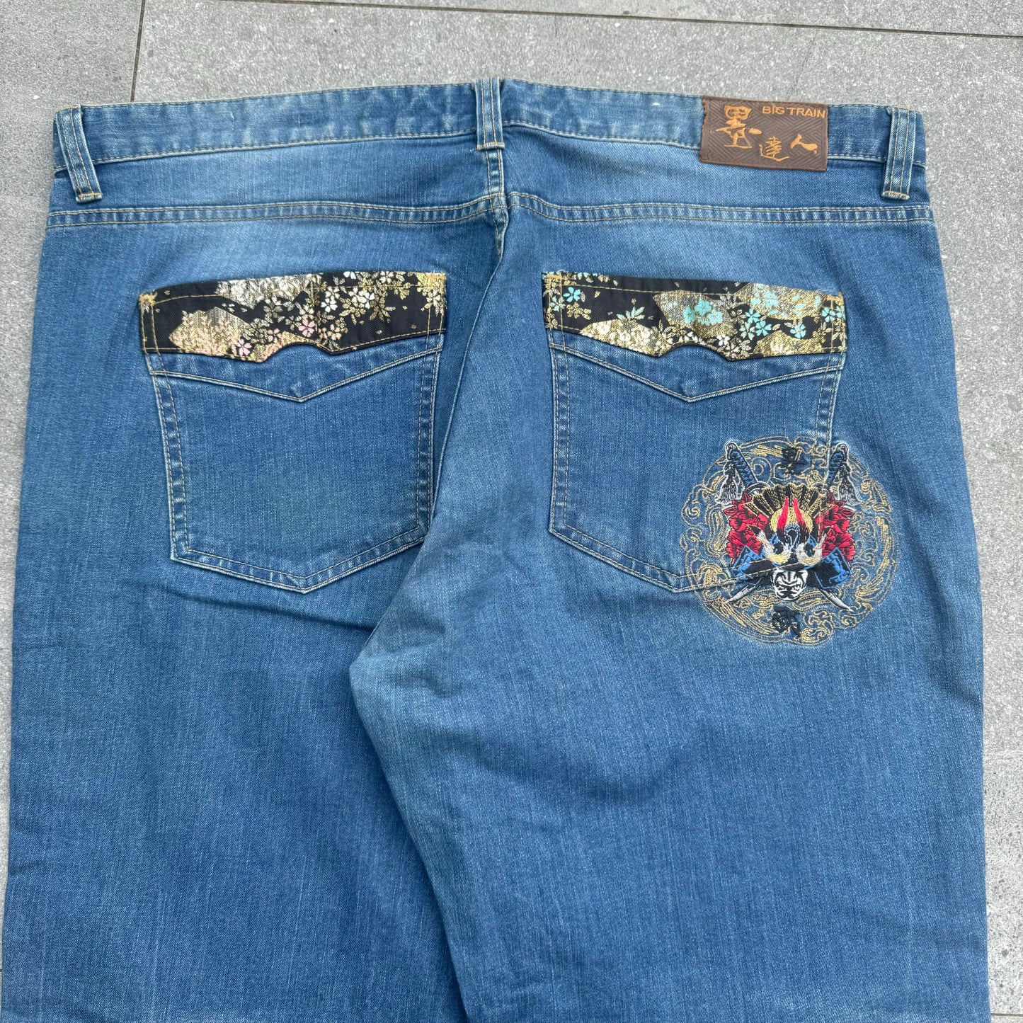 japanese big train stackeeeed jeans - 42x32”