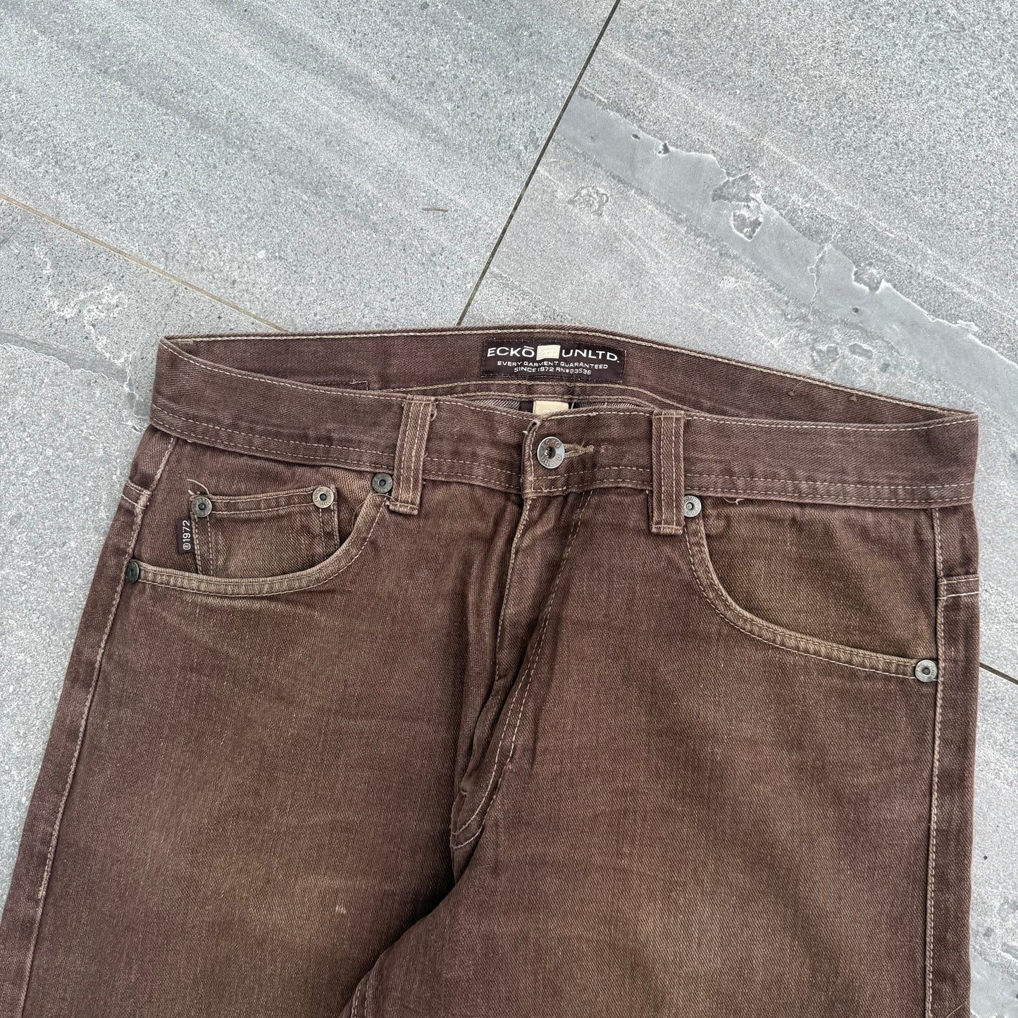 mocha/copper eckos - 34x28”