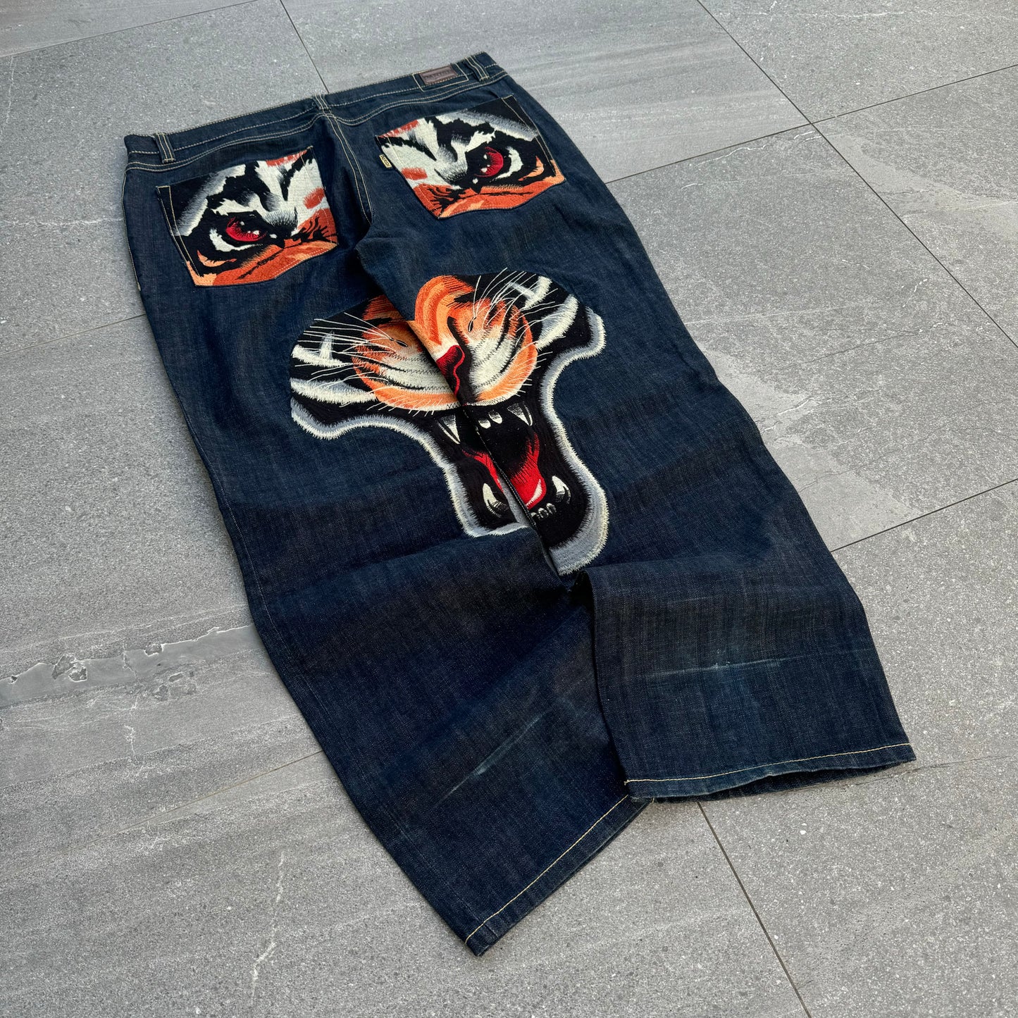 i don’t know if these should be $10 or $200. lowkey hard! 42x33”