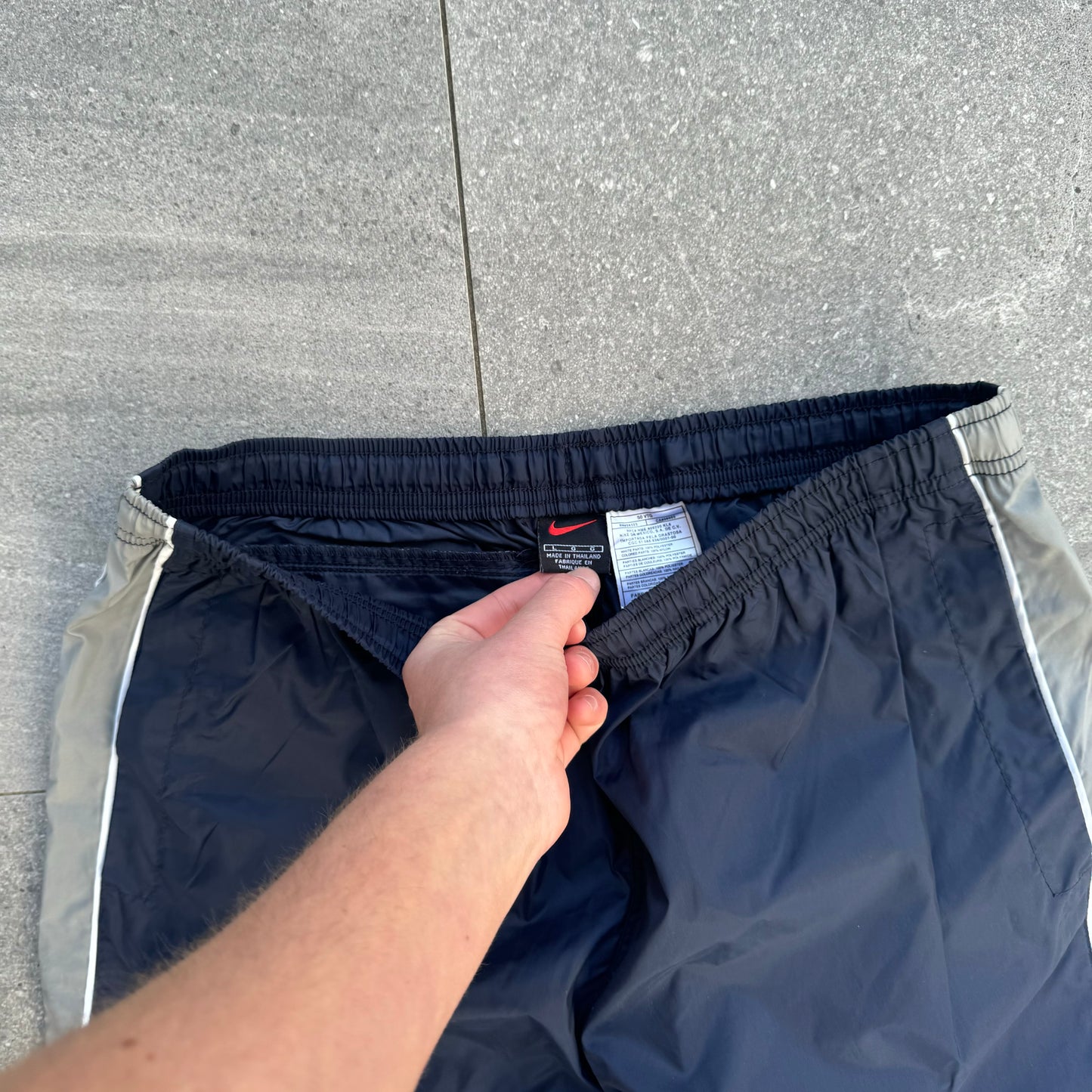 FATTT OG NIKE TRACKS - L