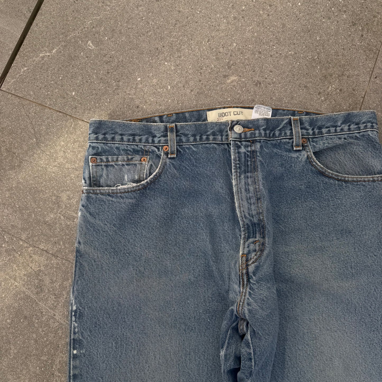 levi’s 517 bootcuts - 38x30”